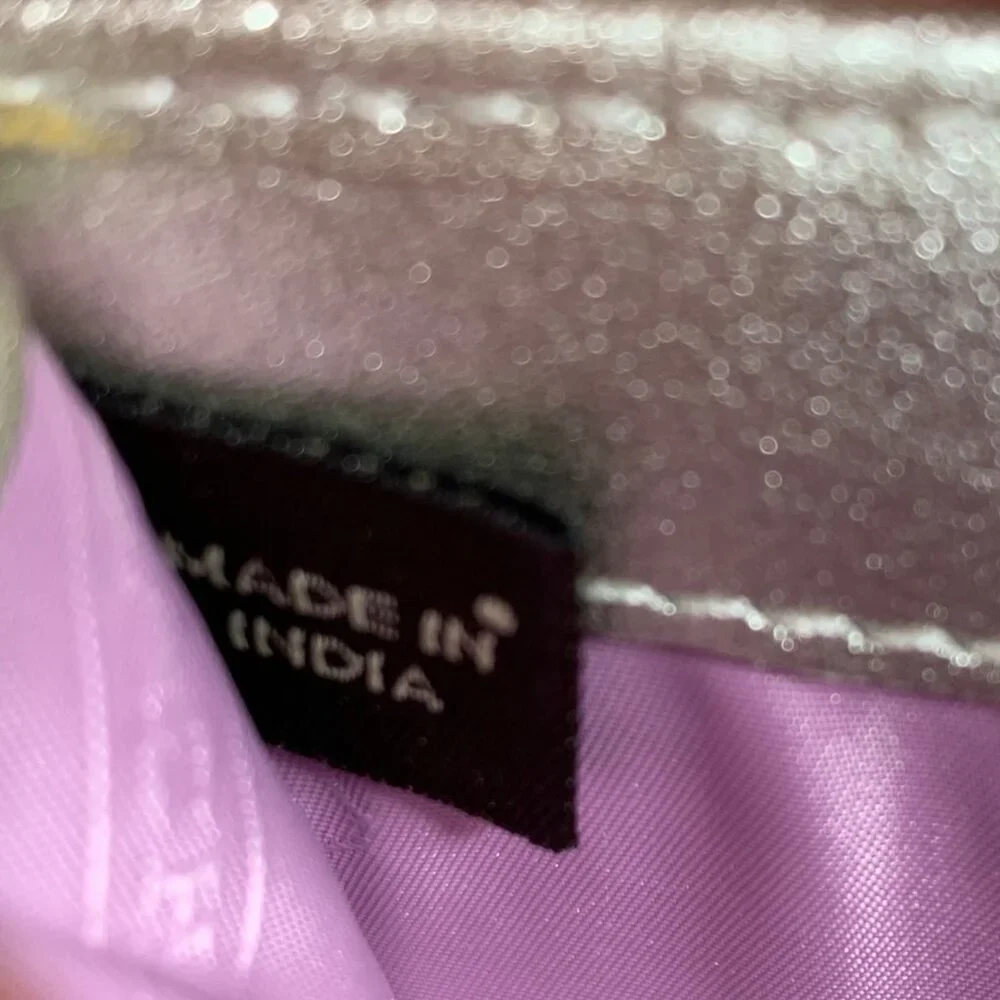 Coach Hampton Signatural Wallet Signature C Canvas Wallet - Silver/Khaki EUC
